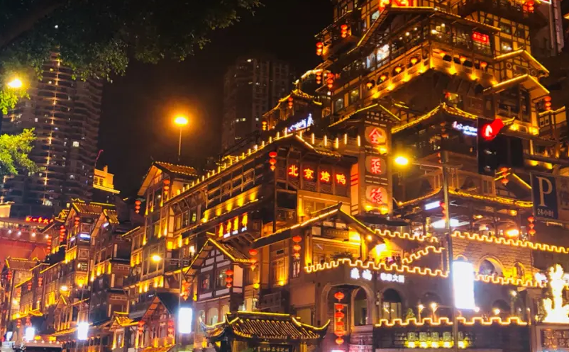 旅游景區(qū)/景點(diǎn)想要打造成“網(wǎng)紅”，可從以下三個(gè)方面著手